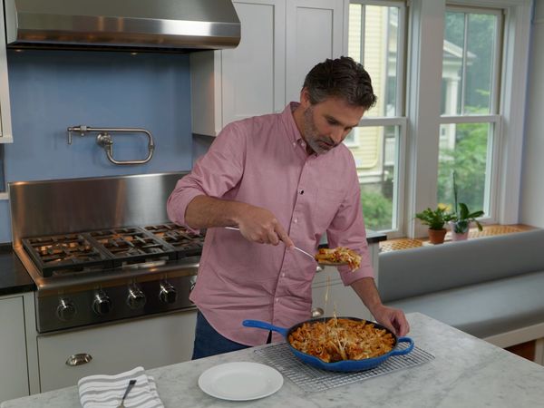 America's Test Kitchen - Cook It in Cast Iron