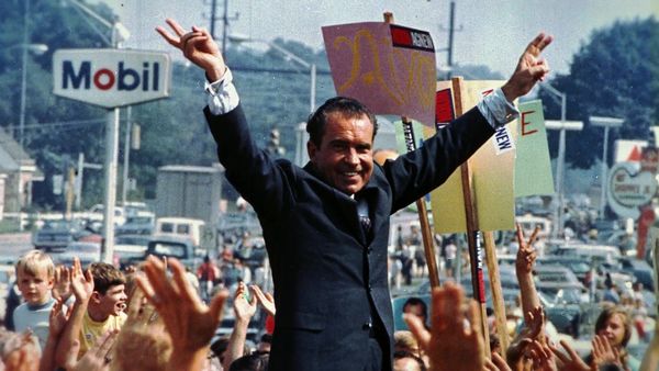 The Presidents: From Politics To Power - Mr. President
