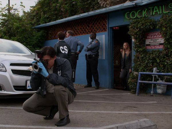 Mentes criminales - Gloriosa luz