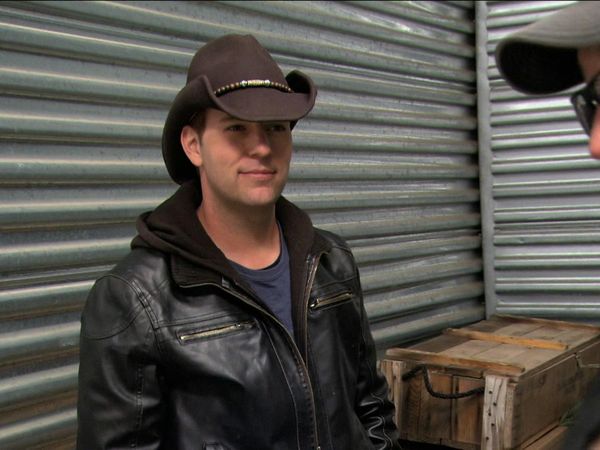 Auction Hunters - Cashville, Tennessee