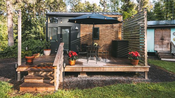 Tiny BNB - Lakeside & Mountainside Minis