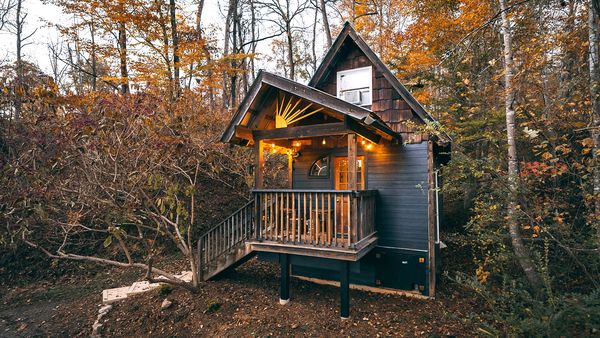 Tiny BNB - Wee Cabins in the Woods