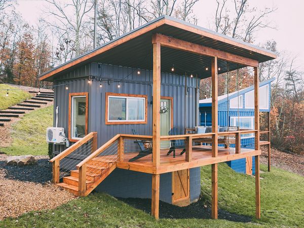 Tiny BNB - Cliff's Edge Container Homes