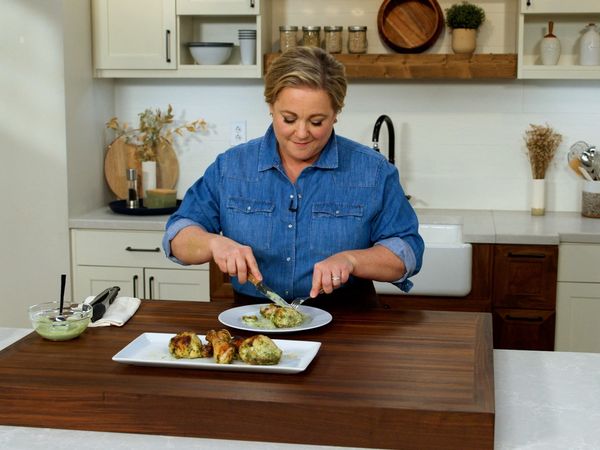 Cook's Country - Roast Chicken and Salad