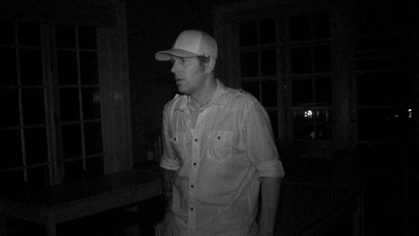 Ghost Hunters - Darker Learning