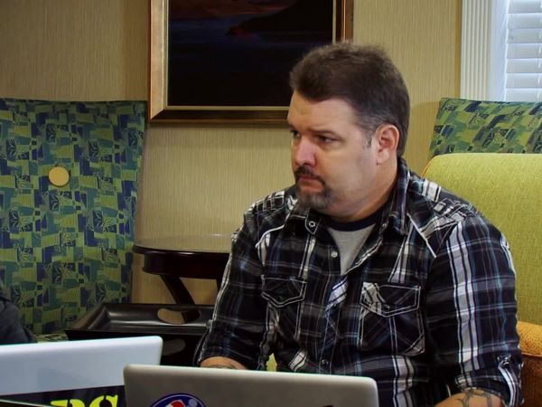 Ghost Hunters - The Ghost Hasn't Left the Building