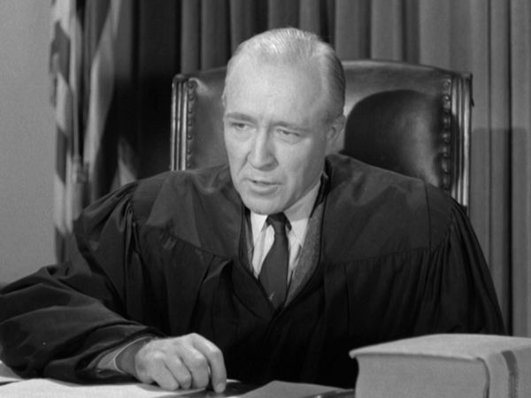 Perry Mason - Der Fall mit den zwei Revolvern