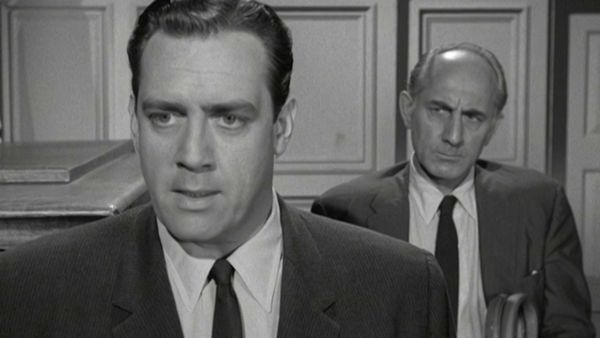 Perry Mason - Der Fall mit dem verschwundenen Medaillon
