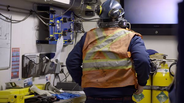 High Maintenance - Netherlands Storm Surge Barriers / Quebec Flood Divers