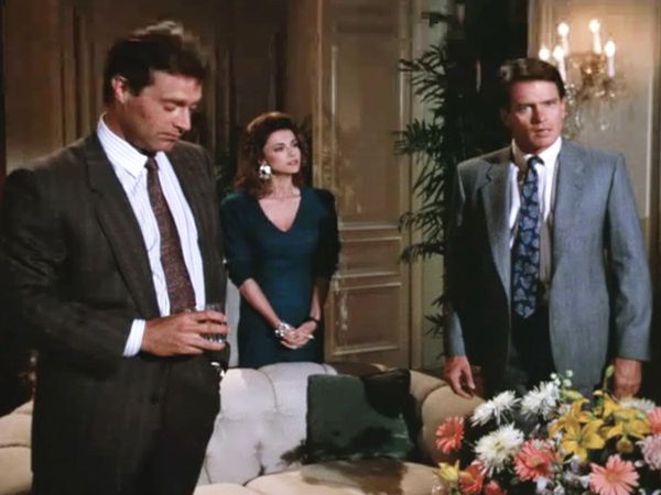 Dynasty - Broken Krystle