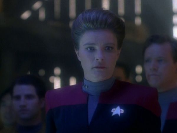 Star Trek: Voyager - Caretaker, del 1