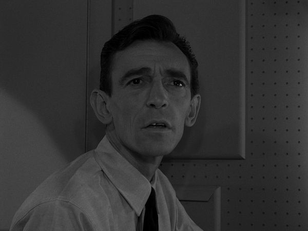 The Twilight Zone - The Odyssey of Flight 33