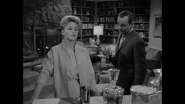 The Twilight Zone - A Stop at Willoughby