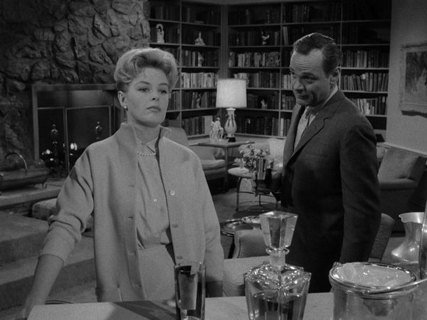 The Twilight Zone - A Stop at Willoughby