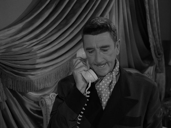 The Twilight Zone - A Thing About Machines