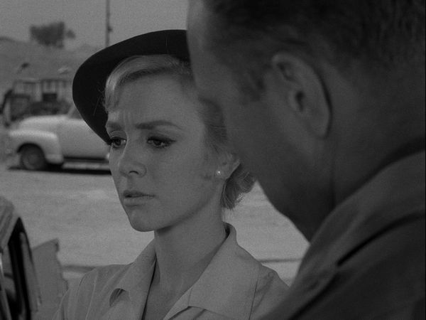 The Twilight Zone - The Hitch-Hiker