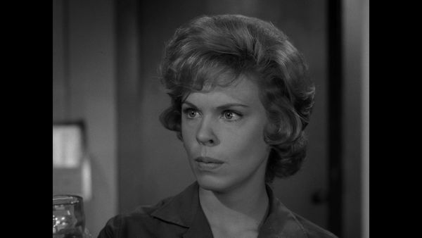 The Twilight Zone - 100 Yards over the Rim
