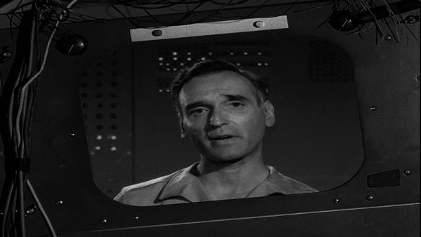 The Twilight Zone - The 7th is Made Up of Phantoms