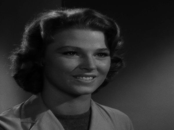 The Twilight Zone - Number Twelve Looks Just Like You