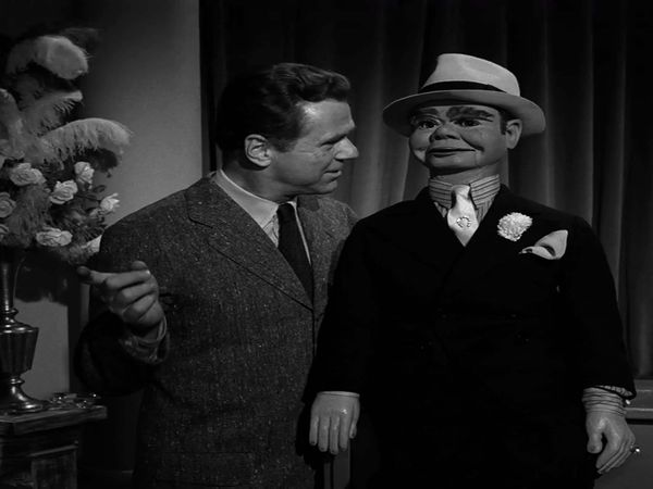 The Twilight Zone - Caesar and Me
