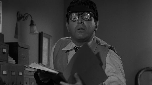 The Twilight Zone - Four O'Clock