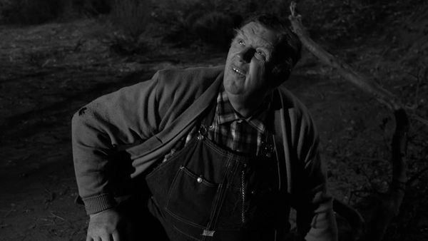 The Twilight Zone - Hocus-Pocus and Frisby