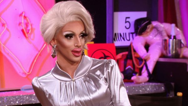 RuPaul's Drag Race Untucked - Mundo dos Peitos
