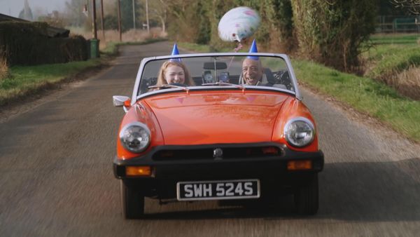 Antiques Road Trip - Raj Bisram and Irita Marriott, Day 1