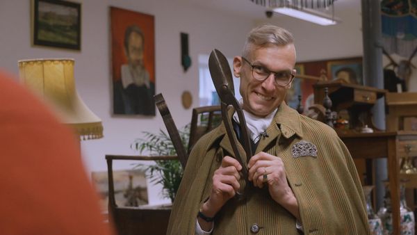 Antiques Road Trip - Mark Hill and Roo Irvine, Day 3