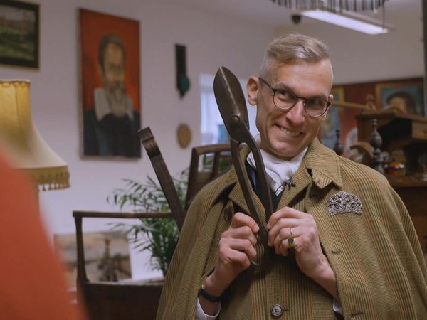 Antiques Road Trip - Mark Hill and Roo Irvine, Day 3