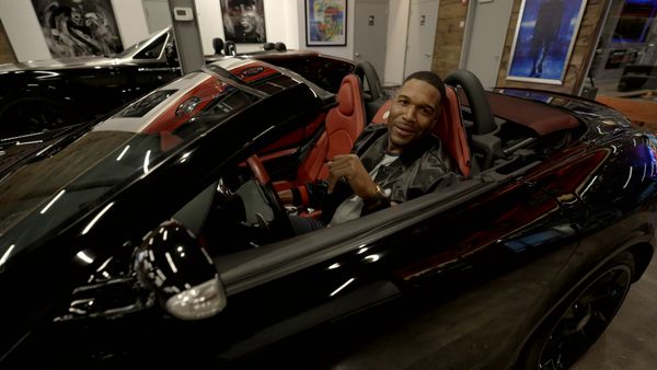 MTV Cribs LT - Michael Strahan / Adrienne Baillon & Israel Houghton