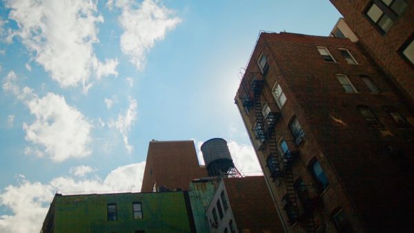 Love & Hip Hop New York - Stray Bullet