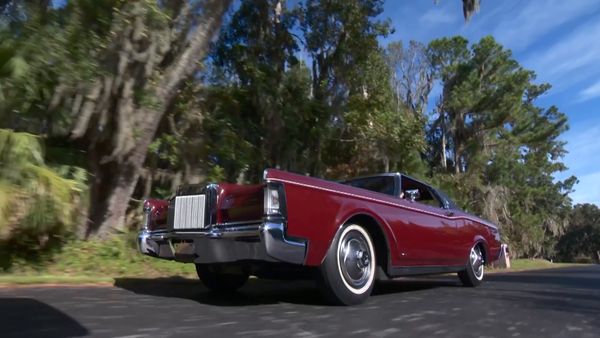 Mi Coche Clasico - Lincoln Continentales