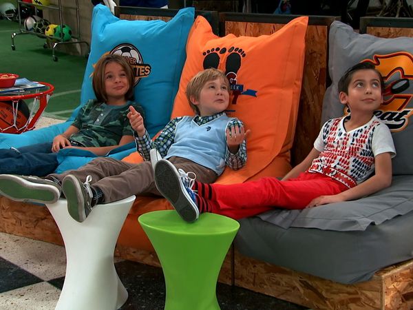Nicky, Ricky, Dicky e Dawn - Pegue o dinheiro e fuja
