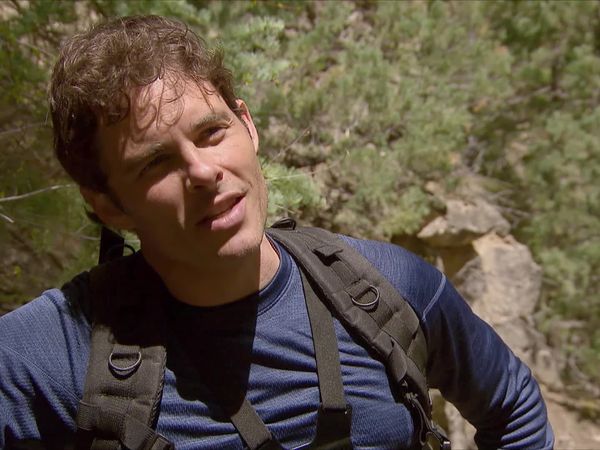 Running Wild With Bear Grylls - Bear Grylls, James Marsden