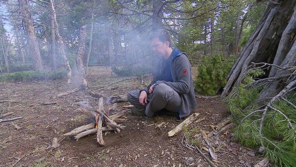 Running Wild With Bear Grylls - Bear Grylls, Ed Helms