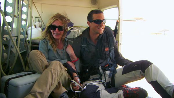Running Wild With Bear Grylls - Bear Grylls, Julia Roberts