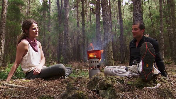 Running Wild With Bear Grylls - Bear Grylls, Keri Russell