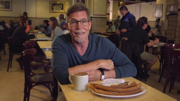Mexico Un Plato a la Vez con Rick Bayless - Chocolate y Churros, Desayuno de Campeones