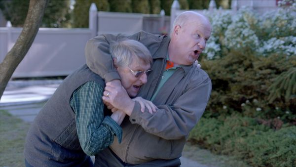 Thanksgiving - Yard Fight