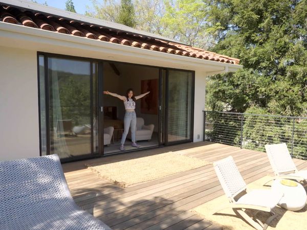 MTV Cribs BR - Whitney Cummings / Dennis Rodman