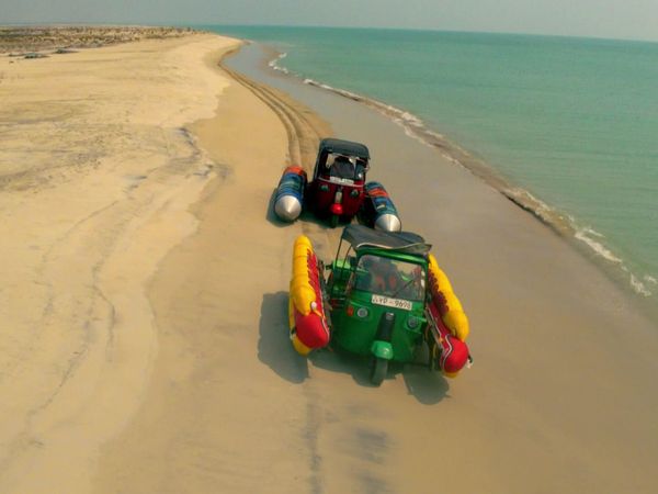 Top Gear - Tuk-Tuk Trip across Sri Lanka