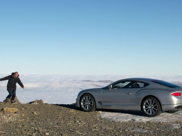 Top Gear - Fiesta ST vs. Lamborghini Aventador S