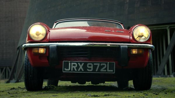 Top Gear - Building budget battery powered sports cars