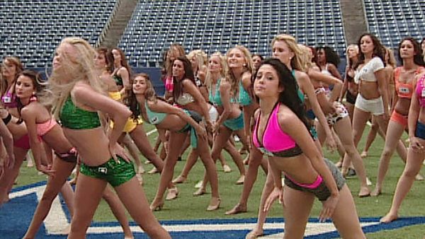 Dallas Cowboys Cheerleaders: Making the Team - Episode 1