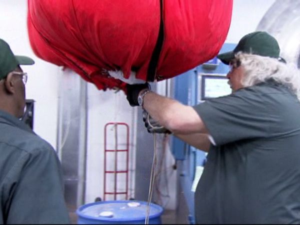Undercover Boss - UniFirst