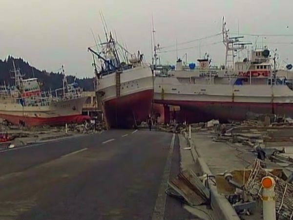 Deadly Disasters - Tsunamis