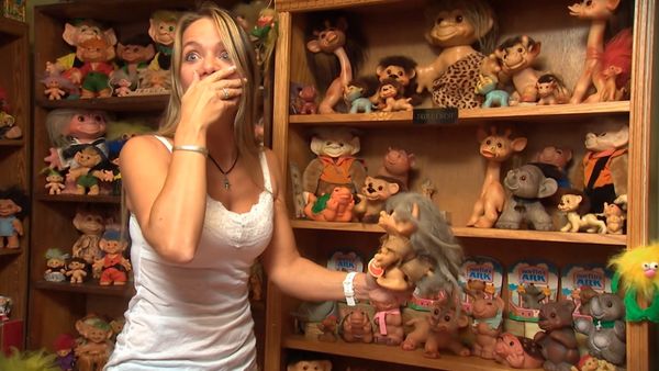 My Crazy Obsession - Troll Takeover_Stuffing Animals