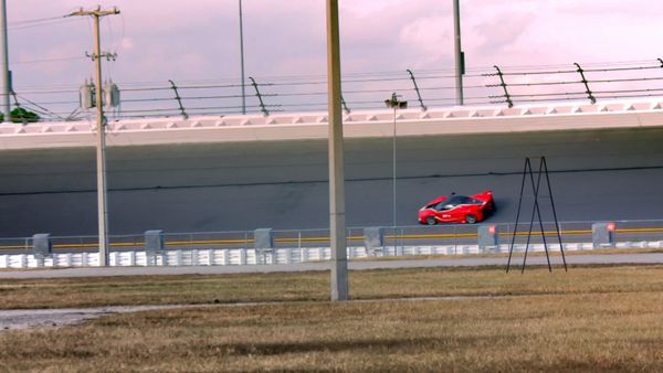 Top Gear - Temporada 24, Episodio 1