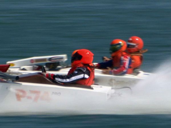 Lifeguard! - Race to the Rescue!